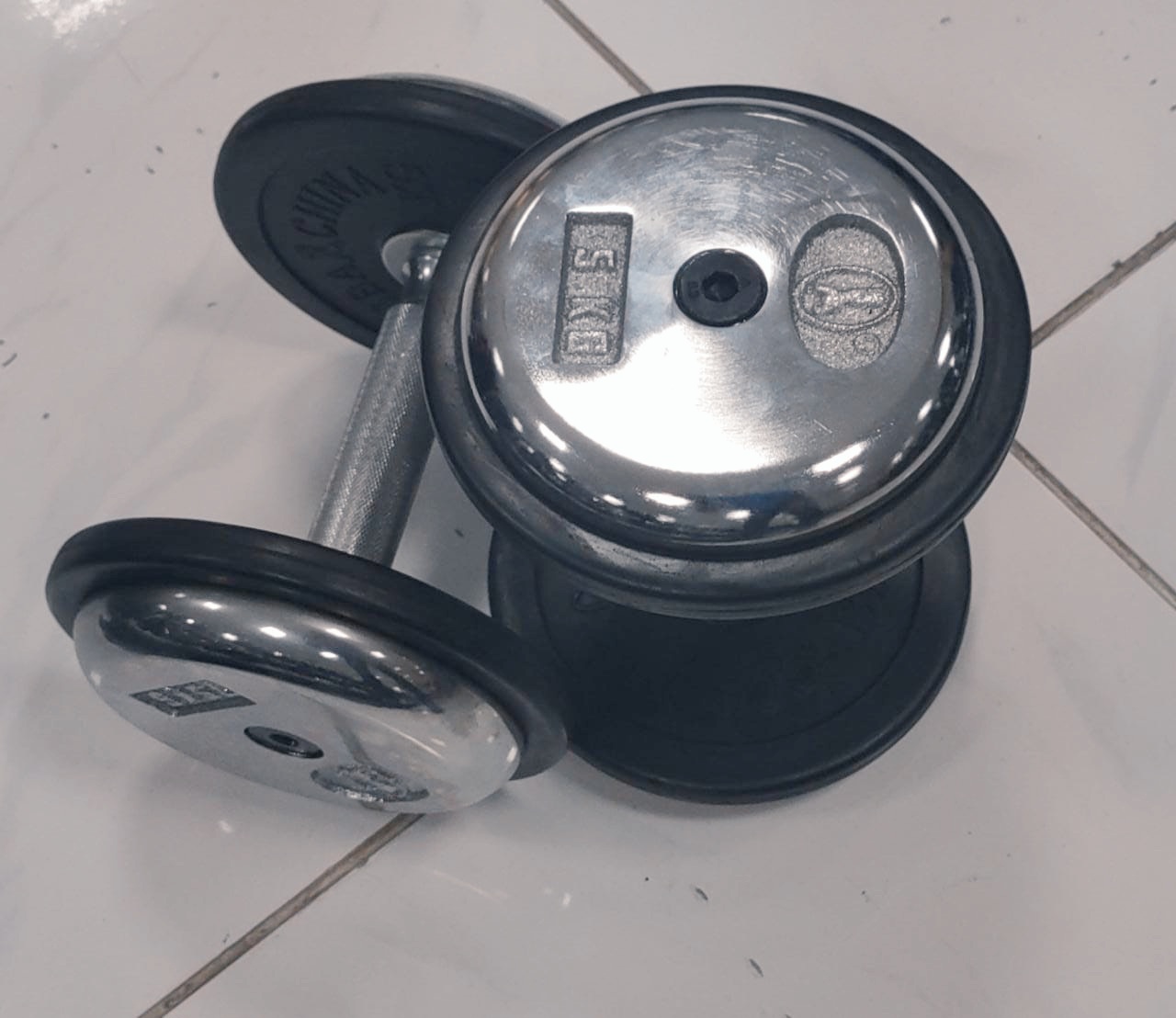 DUMBBELL SET 2.5KG TO 25KG WITH STAND